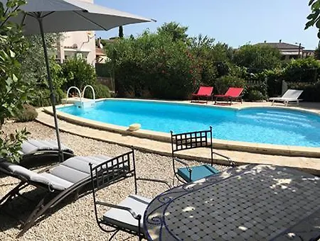 Mediterraneenne, Piscine, Jardin Pour 6 Personnes Lejlighed