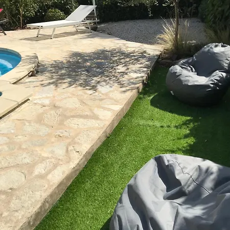 Mediterraneenne, Piscine, Jardin Pour 6 Personnes