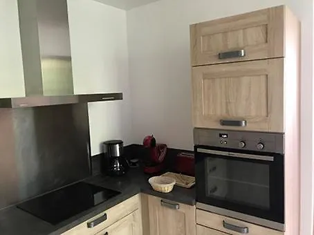 Apartment Mediterraneenne, Piscine, Jardin Pour 6 Personnes Roujan